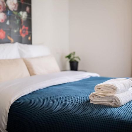 Happily 2 Bedroom Serviced Apartment 75M2 -Nb306H- Rotterdam Zewnętrze zdjęcie